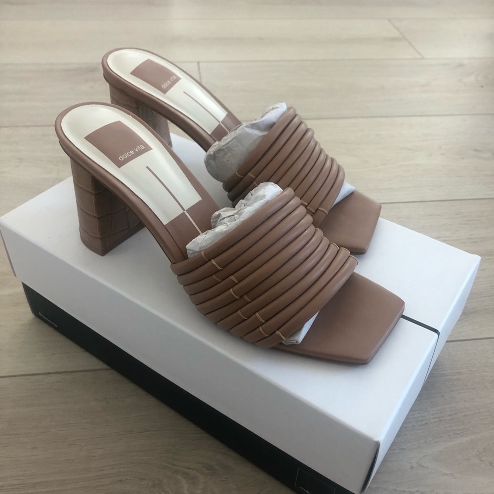 NIB Dolce Vita Priana Heeled Sandal